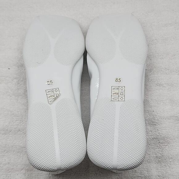 JEFFREY CAMPBELL BALLERINA FLAT IN WHITE CRINKLE PATTEN LADIES 8.5 NWOB GORGEOUS - Picture 10 of 16